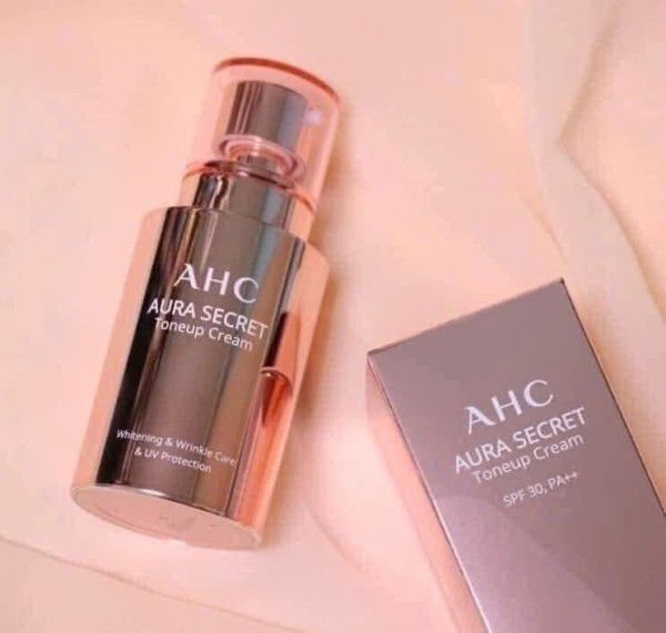 AHC NÂNG TONE